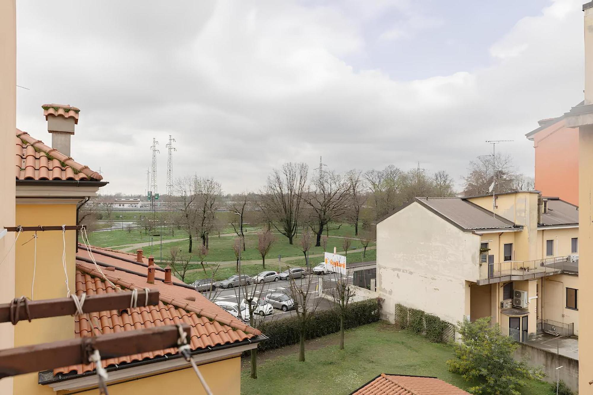 Santa Giulia Suite - 15 Minutes From City Centre Milan Luaran gambar