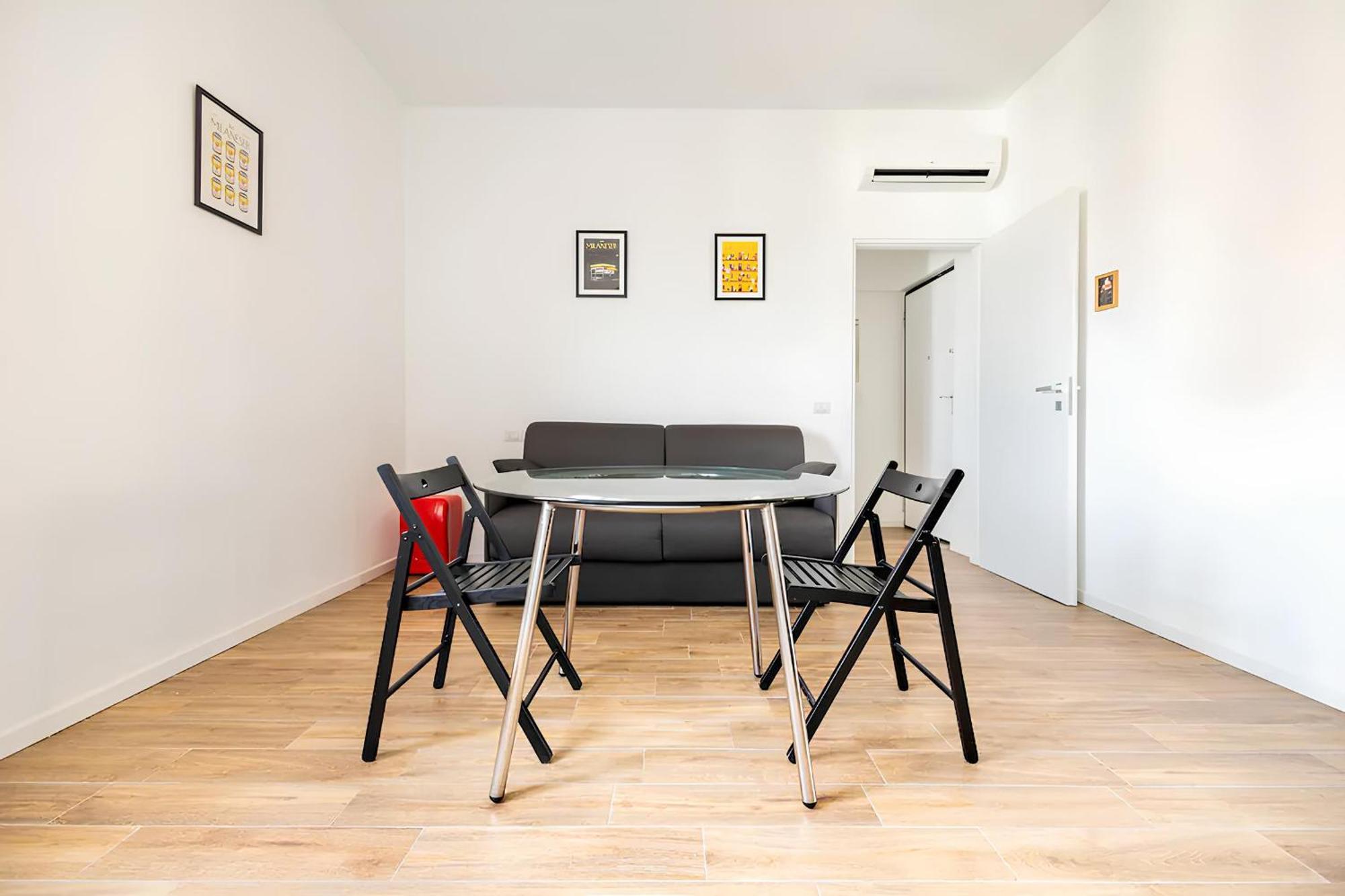 Santa Giulia Suite - 15 Minutes From City Centre Milan Luaran gambar